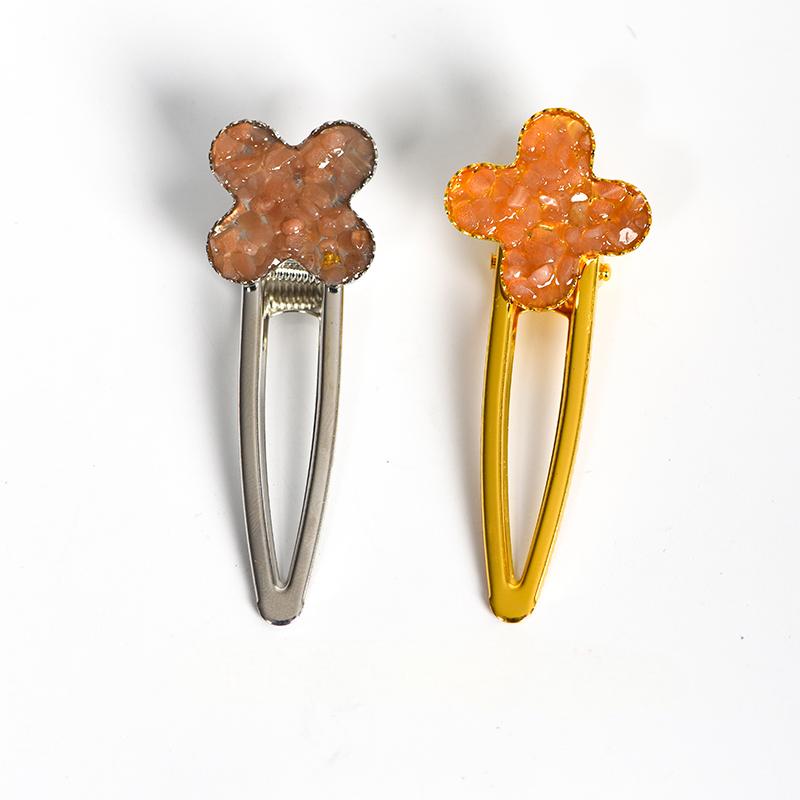 Chips clover hairpin