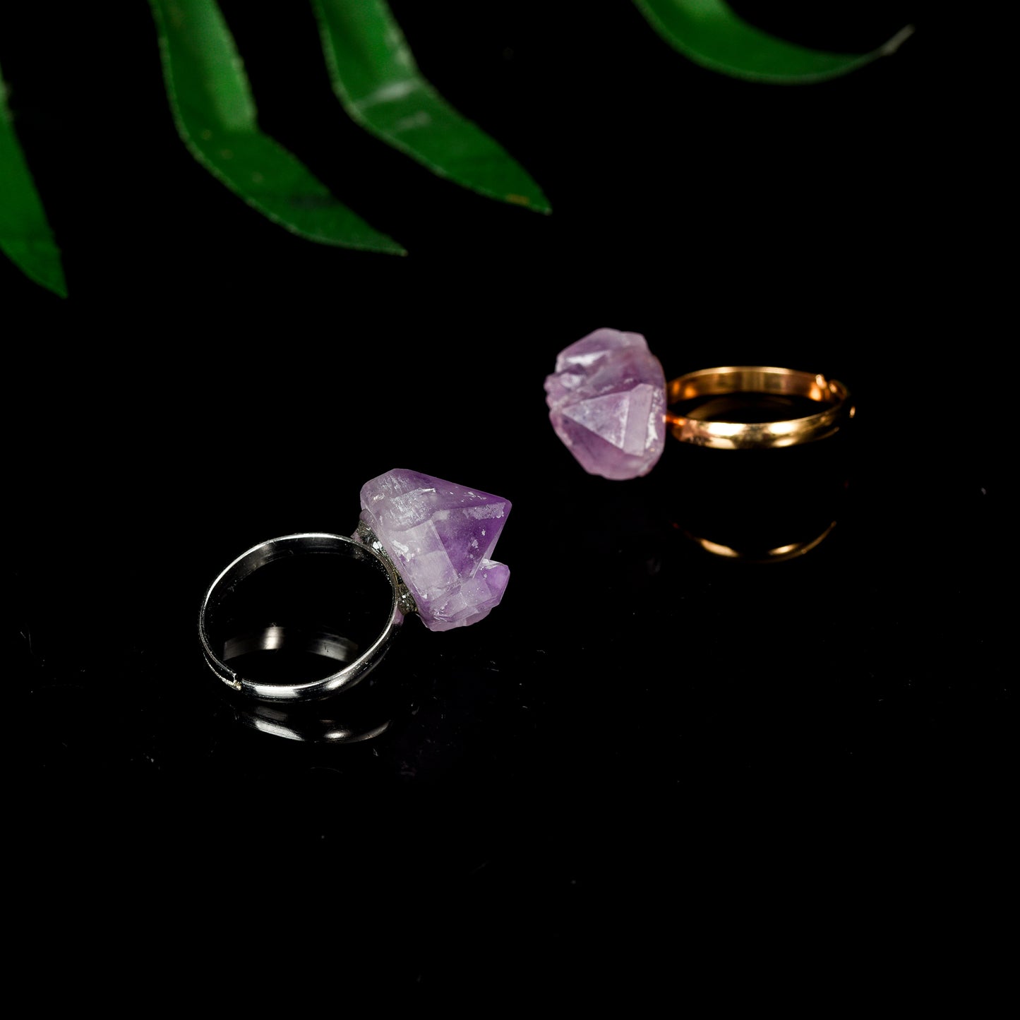 Amethyst teeth ring