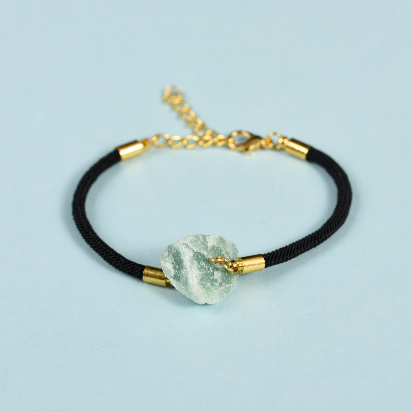 Raw crystal bracelet(fabric cord)