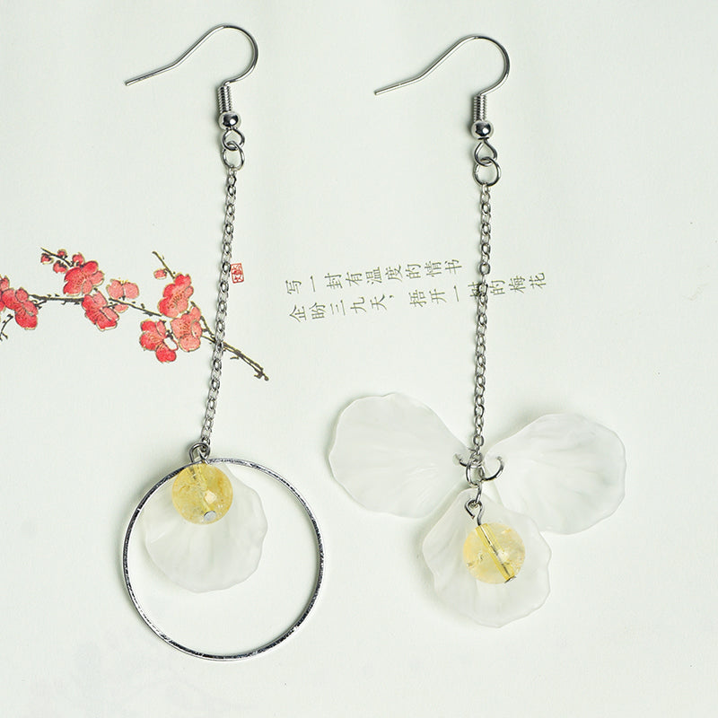 Metal circle with flower earrings