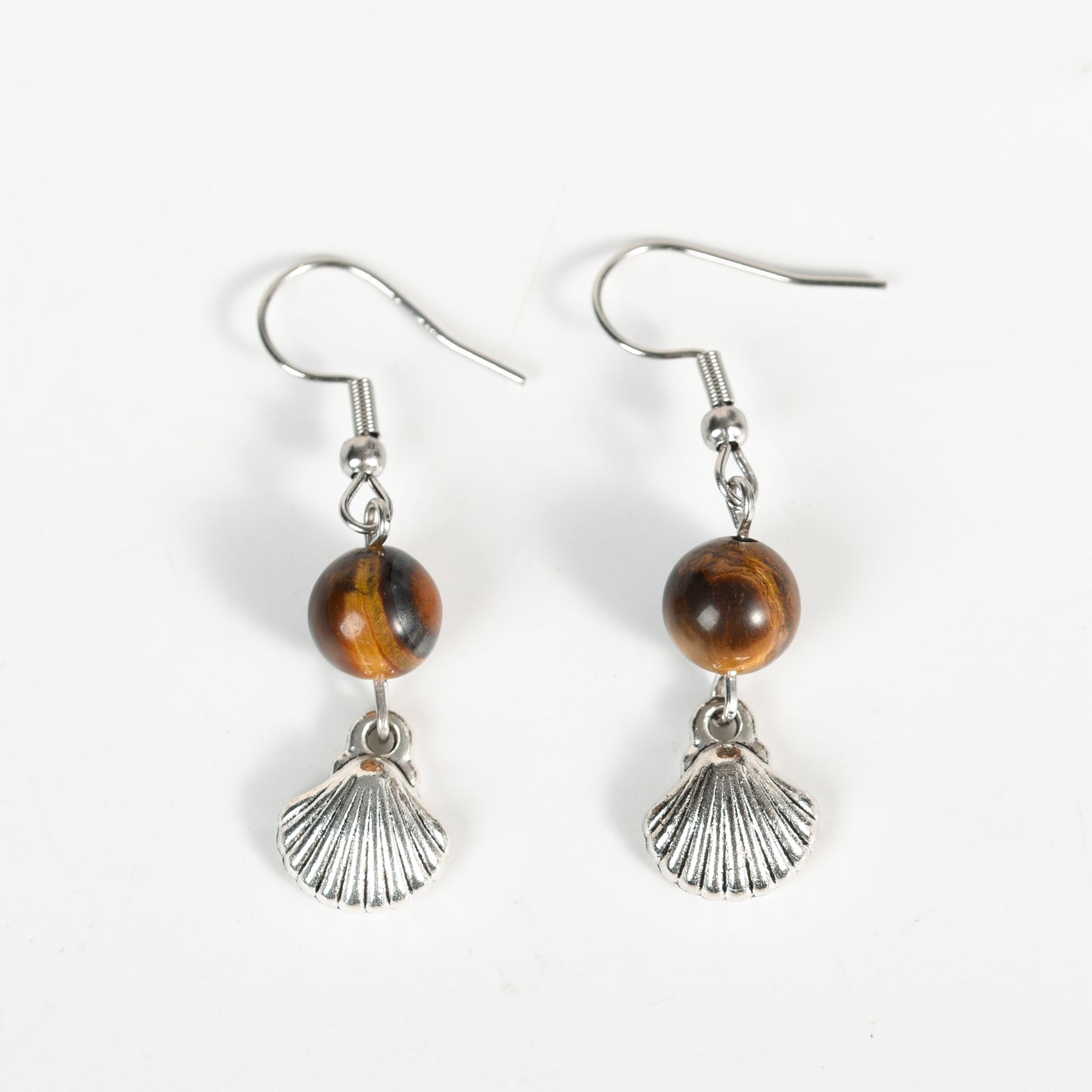 Metal shell with beads earrings