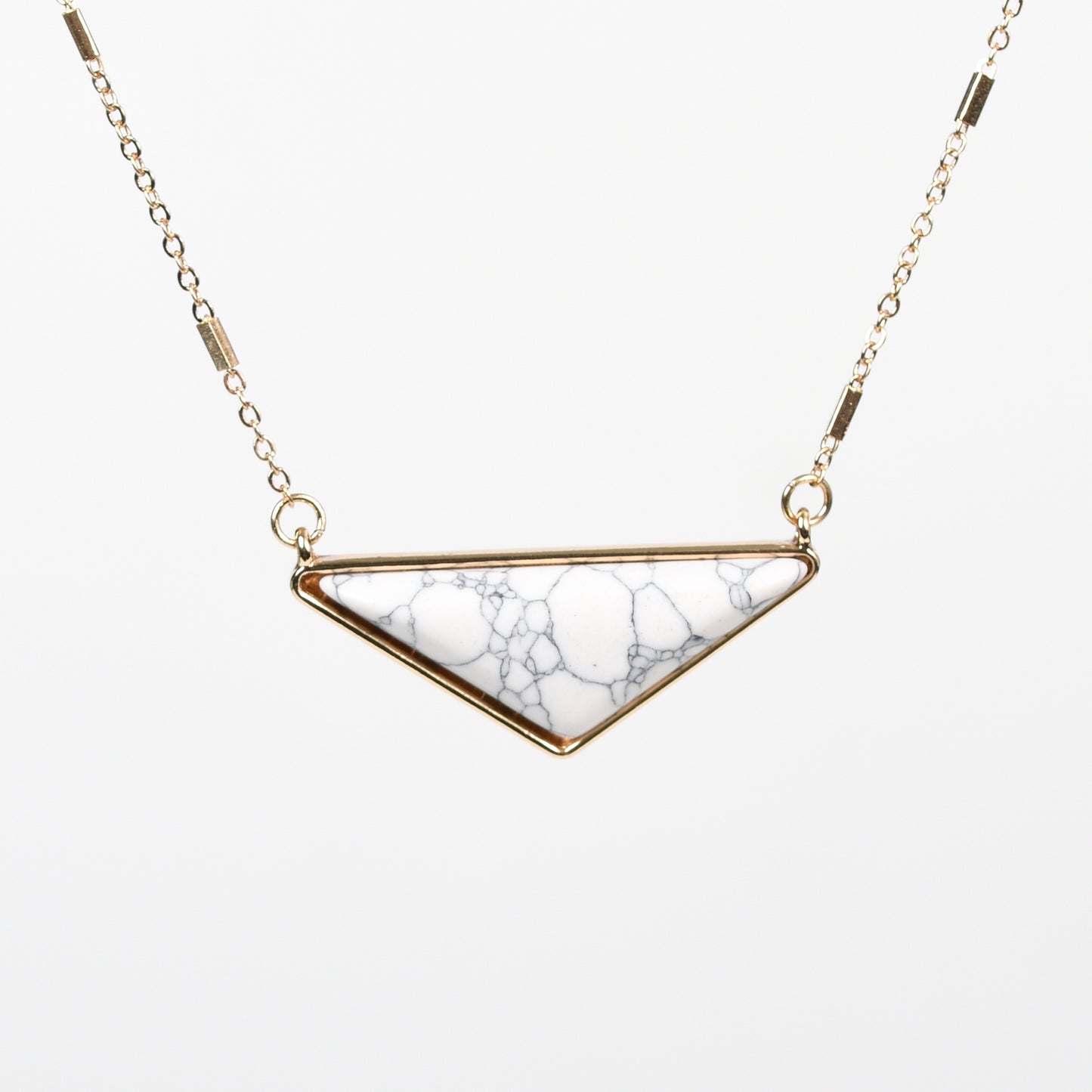 Triangle pendant(edge gilded)