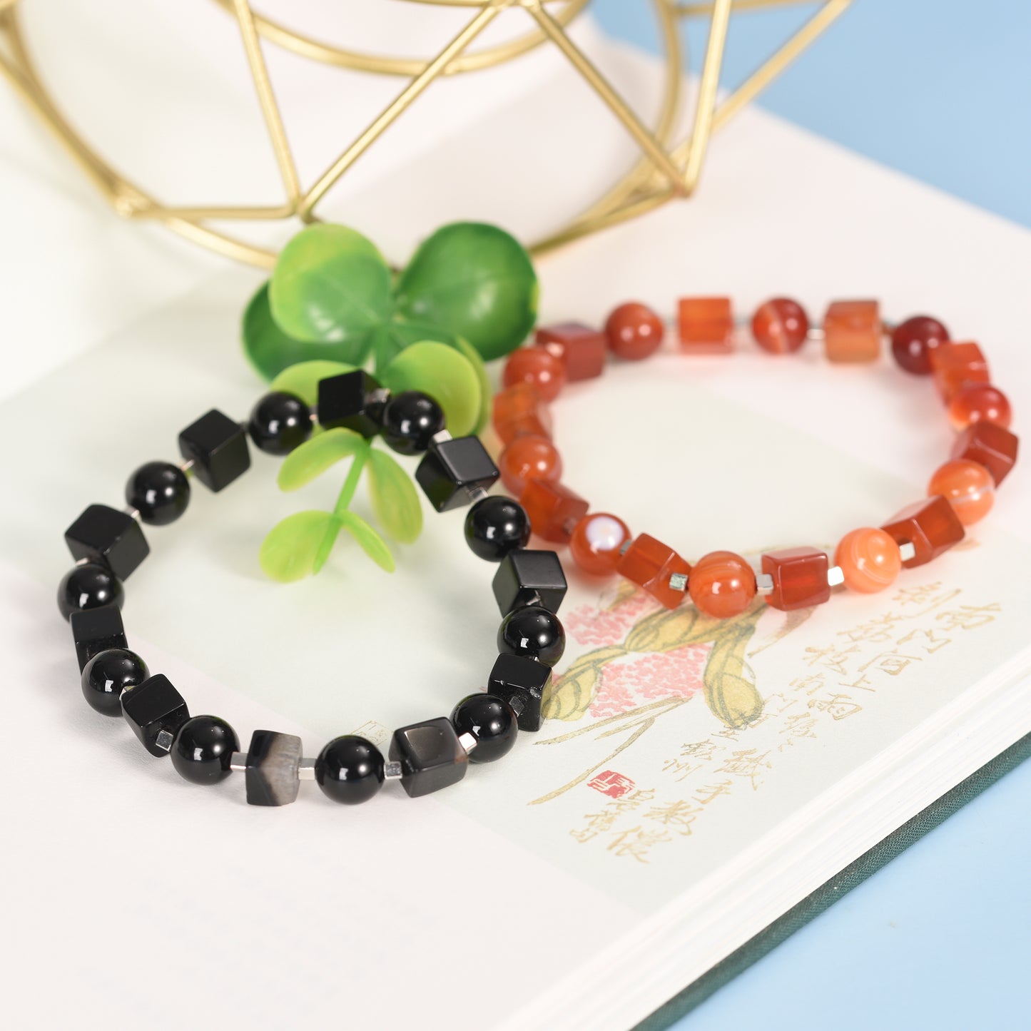 Cube with beads bracelet