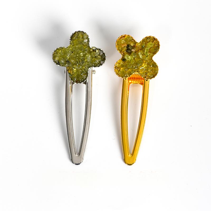 Chips clover hairpin