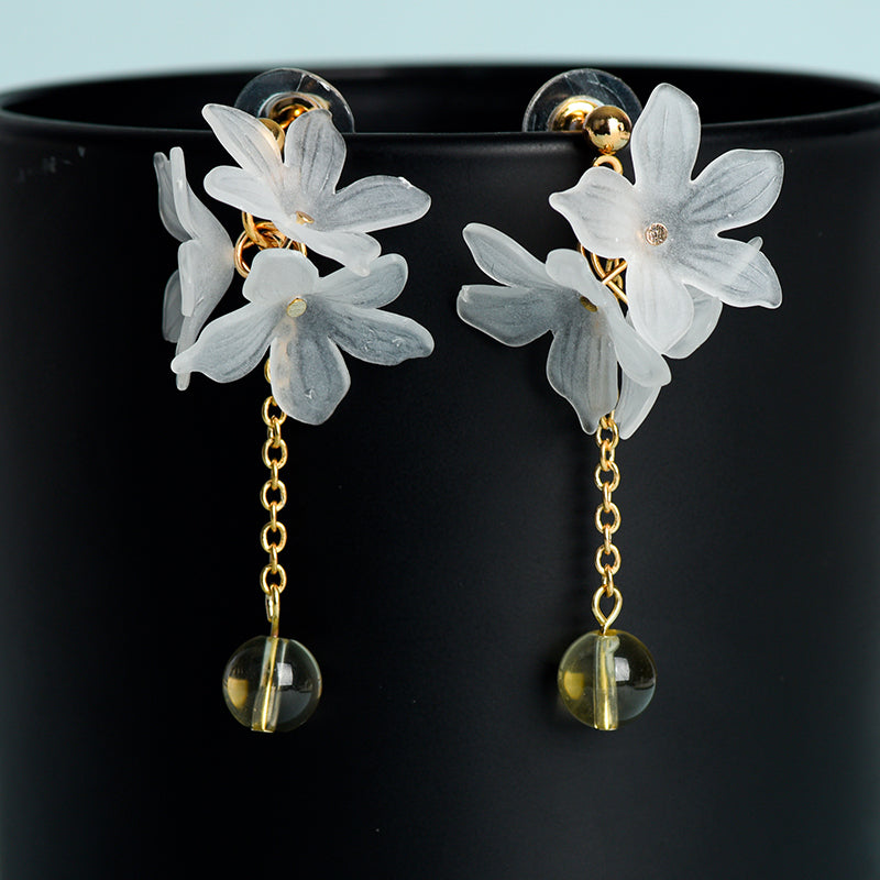 Gardenia earrings