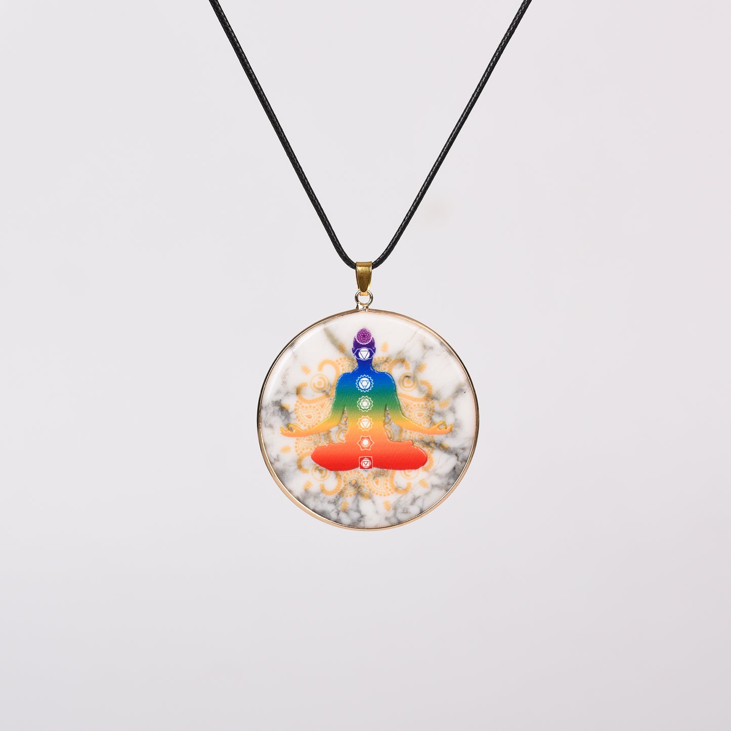 Round crystal with spray painting pendant